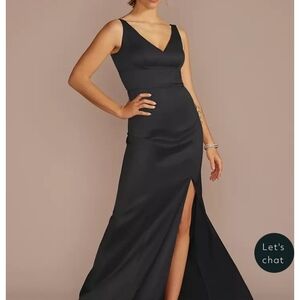 New Black Sleeveless Evening Gown